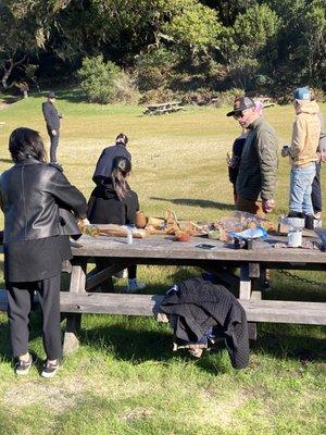 SF hipsters making the pilgrimage to play pétanque in the park