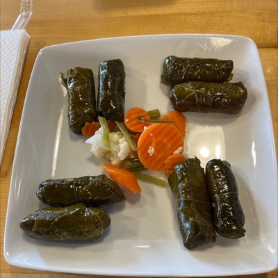 Stuffed grape leaves (rice)