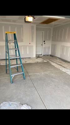 Unfinished new house garage can be finished for under $1000call David 910-880-2598