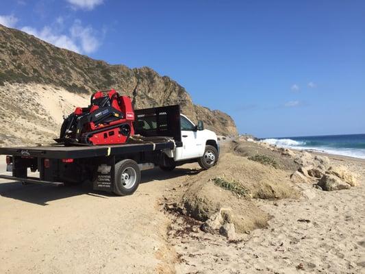 Free pick up and delivery from the surf to dirt. Check out the new Dingo TX-1000!