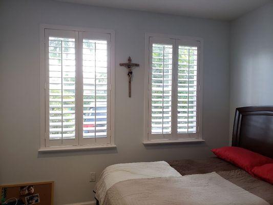 Plantation Shutters White