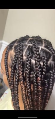 Knotless braids