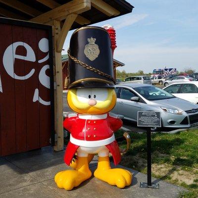 British Garfield stands guard outside Payne's English Restaurant