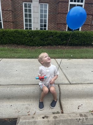 Carson with his blue balloon!