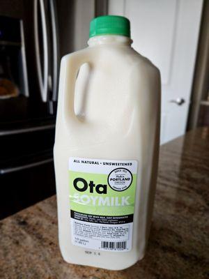 unsweetened soy milk