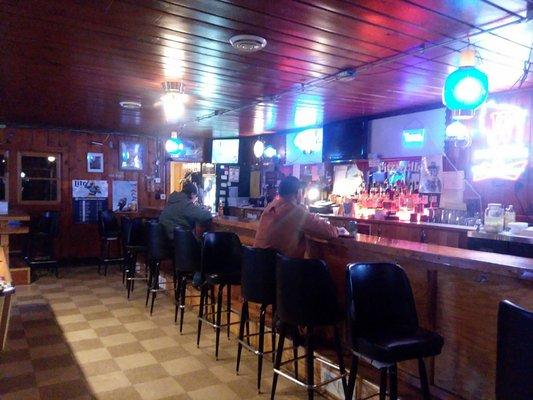 Fitzwell's Saloon