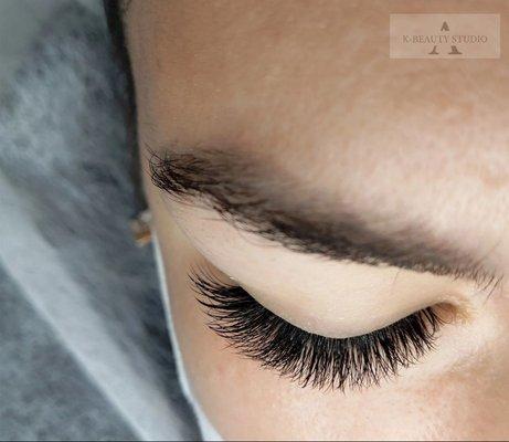 Enhance your natural beauty with our expert lash services at Amazing K Beauty Studio, where we specialize in stunning lash extensions.