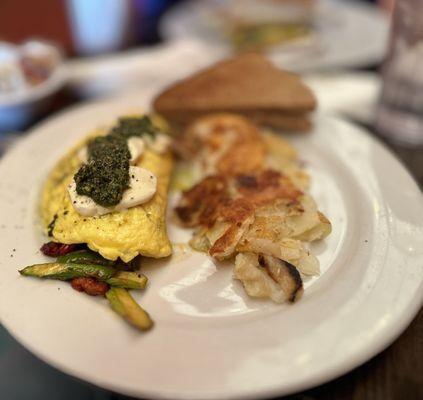 Buffalo Asparagas omelette - just right!