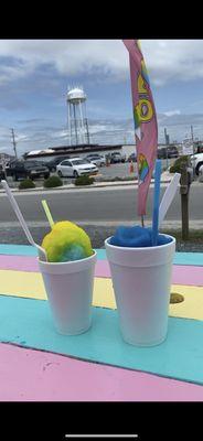 Bahama Mama’s Hawaiian Shaved Ice