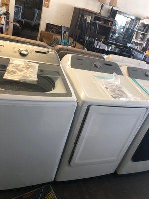 Washer and dryer set new wow