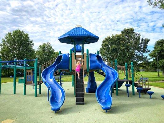 Lots of slides in the "new" side of the playground.