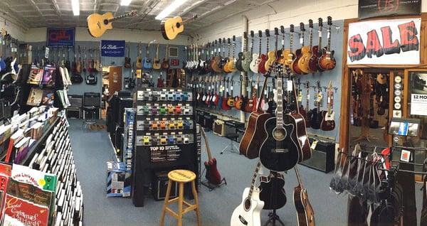 Amazing selection of new and used guitars, amps, and pro player equipment!