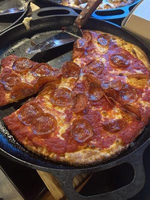 Pepperoni pizza