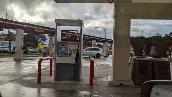 Self parking stalls where your car interior gets cleaned, vacuumed