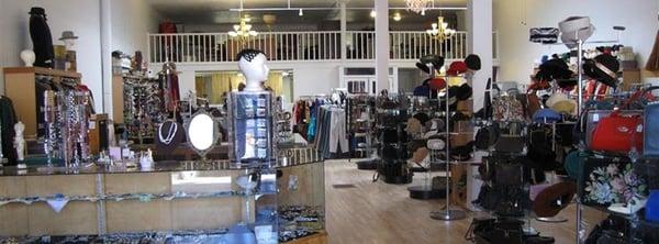 4,000 Square Feet of Clothing and Accessories