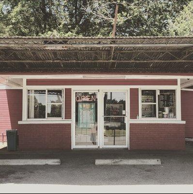 Cajun Cone (Corner of Park & Maple St)