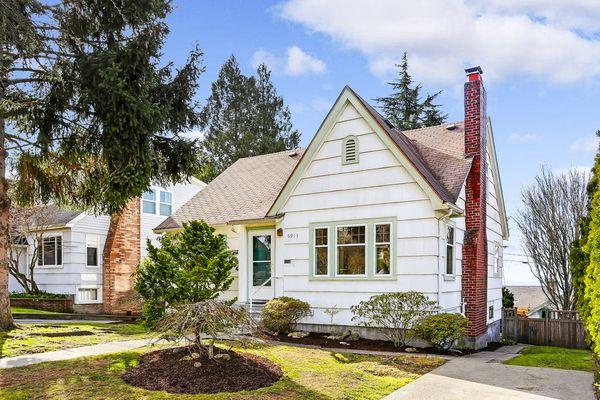 SOLD - Craftsman in Genesee Hill