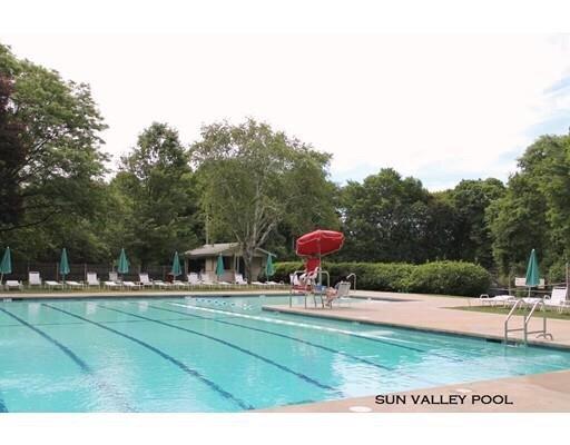 Sun Valley Swim & Tennis Club