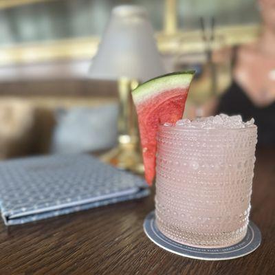 The circle back: vodka, watermelon italicus, aloe - very refreshing!