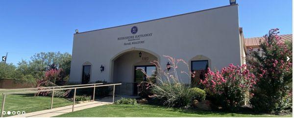 Berkshire Hathaway HomeServices Stovall, Realtors office in Abilene, TX.