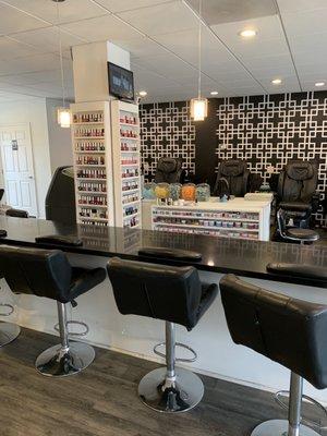 Adams Avenue Nail Bar