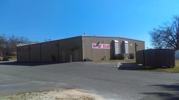 The back of Family Dollar on National Hwy in Thomasville, NC