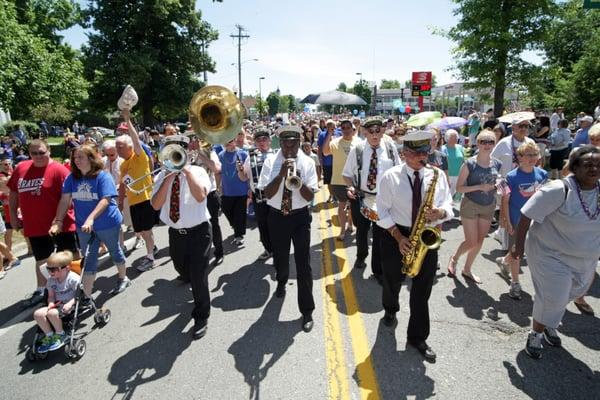 The Main Street Parade held every Saturday of the Festival