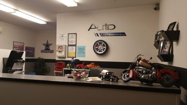 Auto Expressions Service Center