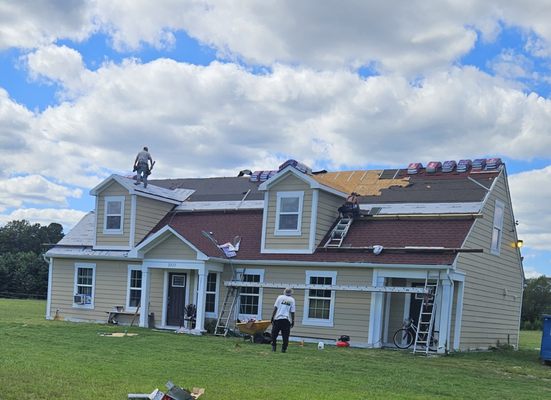 This is a roof on a farm house that has very high winds.  We installed GAF UHDZ system with unlimited wind rating and it looks great!