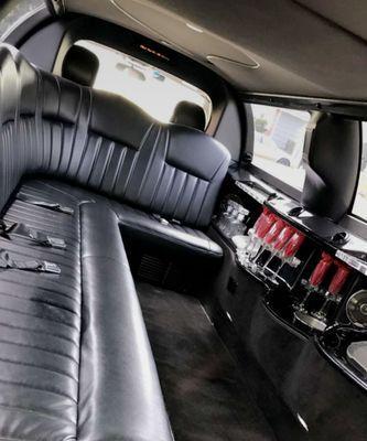 Royalty Limousine