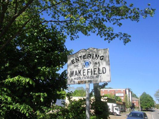 Entering Wakefield at the Lynnfield line