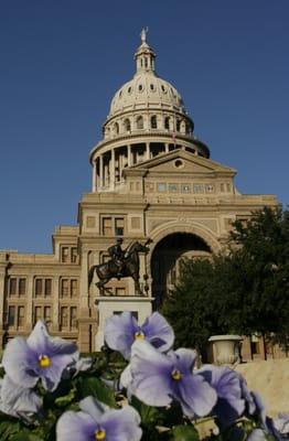 Monument with Rotunda in background.