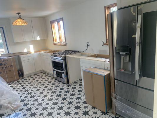 Unfinished kitchen with no end in sight.