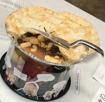 Cherry, Apple & Pear Pie, Cordova's 2nd Annual Pie Baking Competition at the Harvest Festival! Delicious and funny pictures lol!