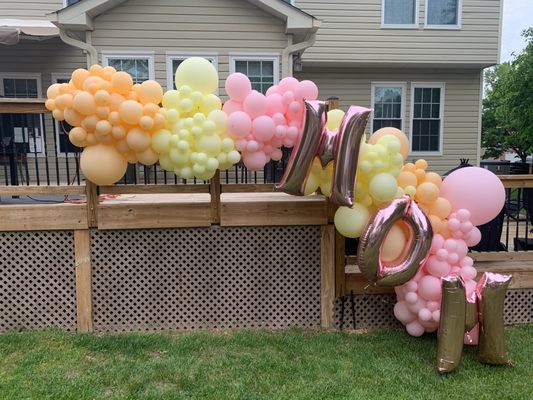 Our Balloon Garland Vibes can stretch as far as your imagination! The longer the garland, the more the drama!