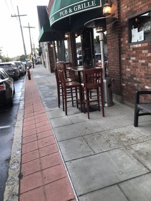 Outside w/ Streetside Tables