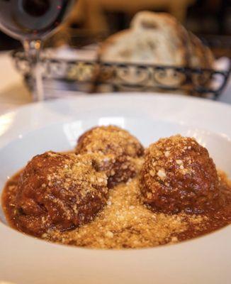 Paulie's Meatballs