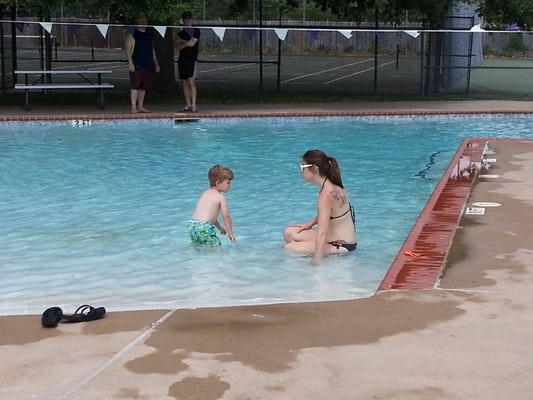 A wonderful day at Springswood pool. Beach entry, fun slide, and overall great place to spend the day.