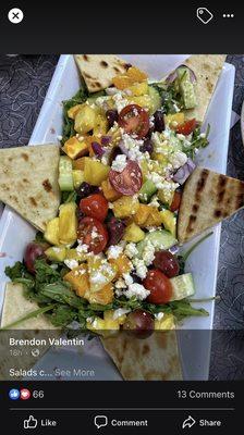 Mediterranean Arugula salad