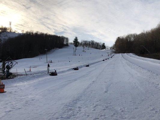 Snow tubing