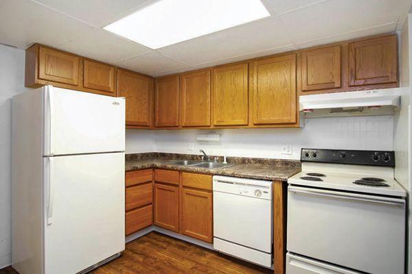 Kitchen at Lansing Riverwood