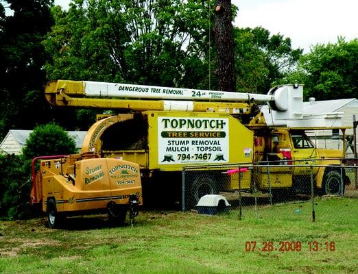 Top Notch Tree & Landscaping