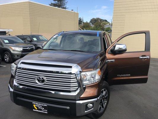 2014 Toyota Tundra Safe Windshield Replacement