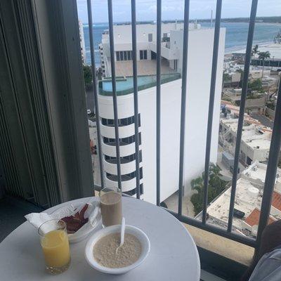 PR breakfast View