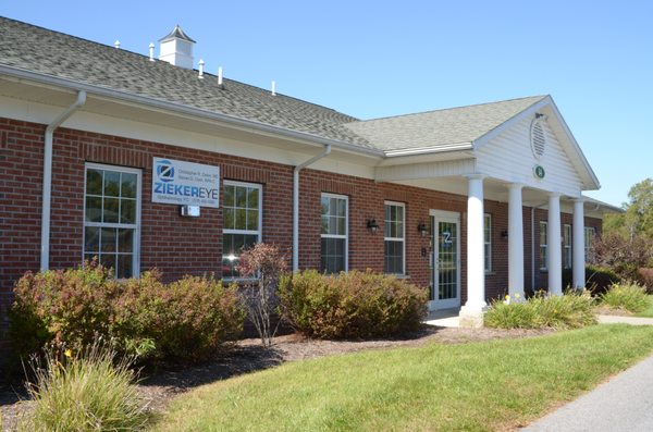 Our office in the Saratoga/Wilton area is convenient to Clifton Park and Glens Falls as well.