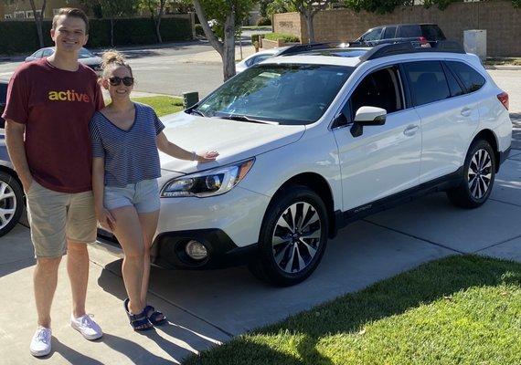 2017 White Subaru Outback Limited