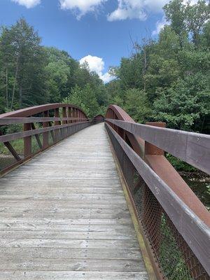 Pedestrian bridge