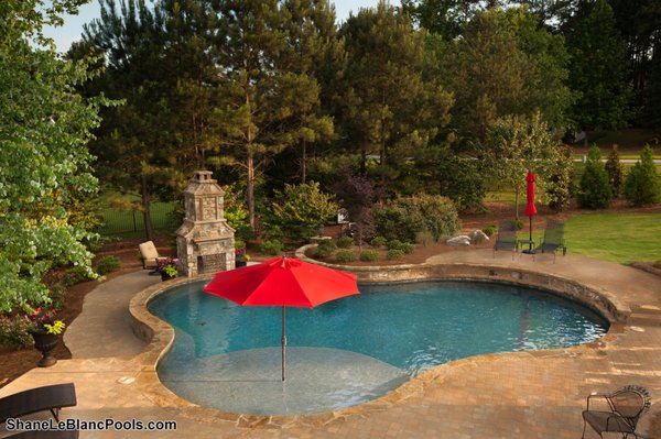 Bedrock Pool & Patio