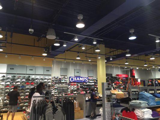 Champs Sports