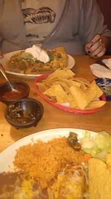 Puerto Nachos and enchiladas with tacos.